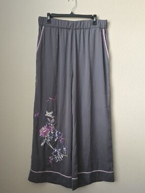 Anthropologie Burning Torch Gray Wide-Leg Floral Pants with Pink Trim